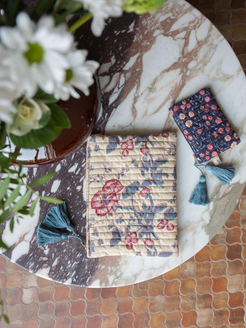 Home Pouch Domina Cream Poppies