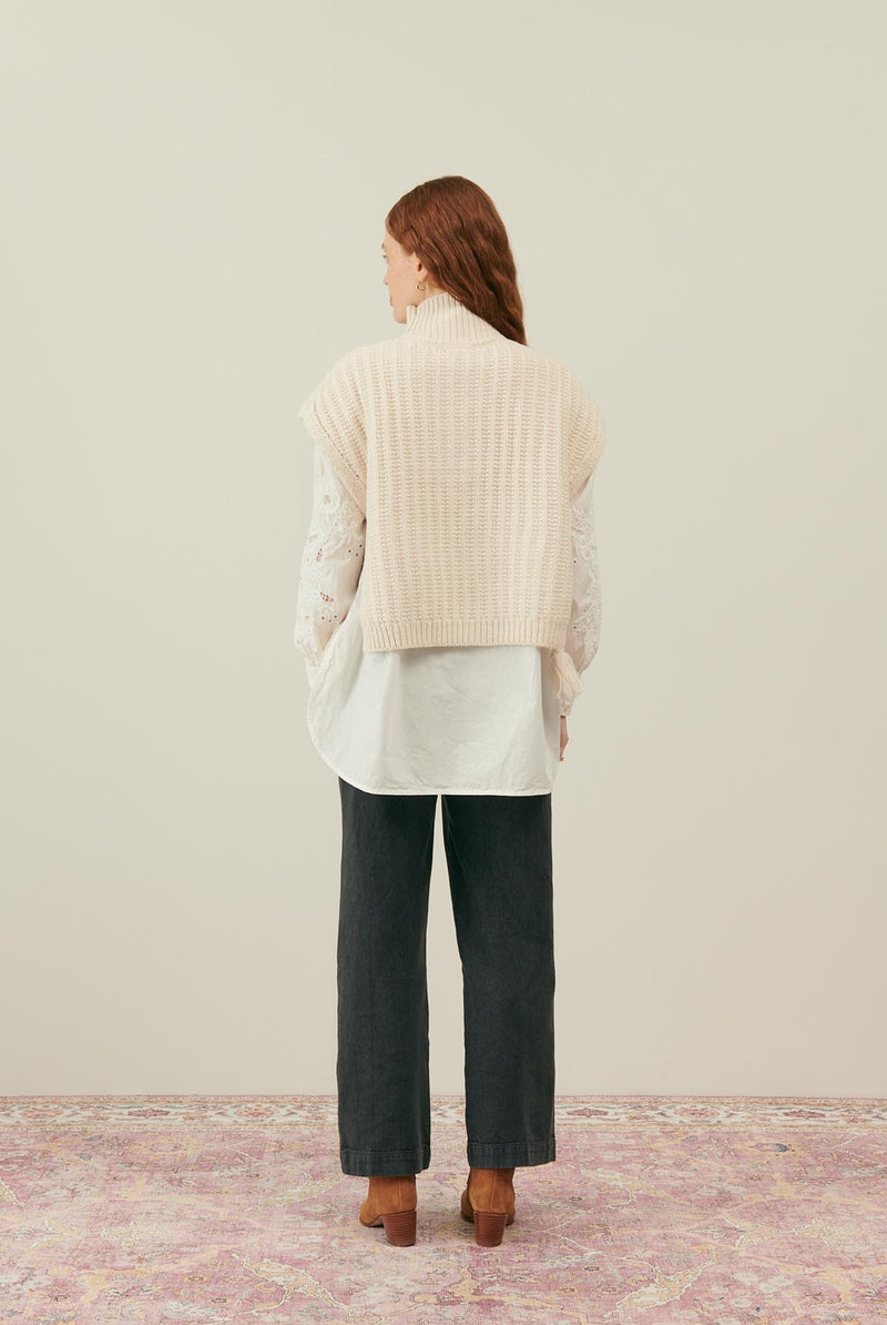 Poncho En Maille Song