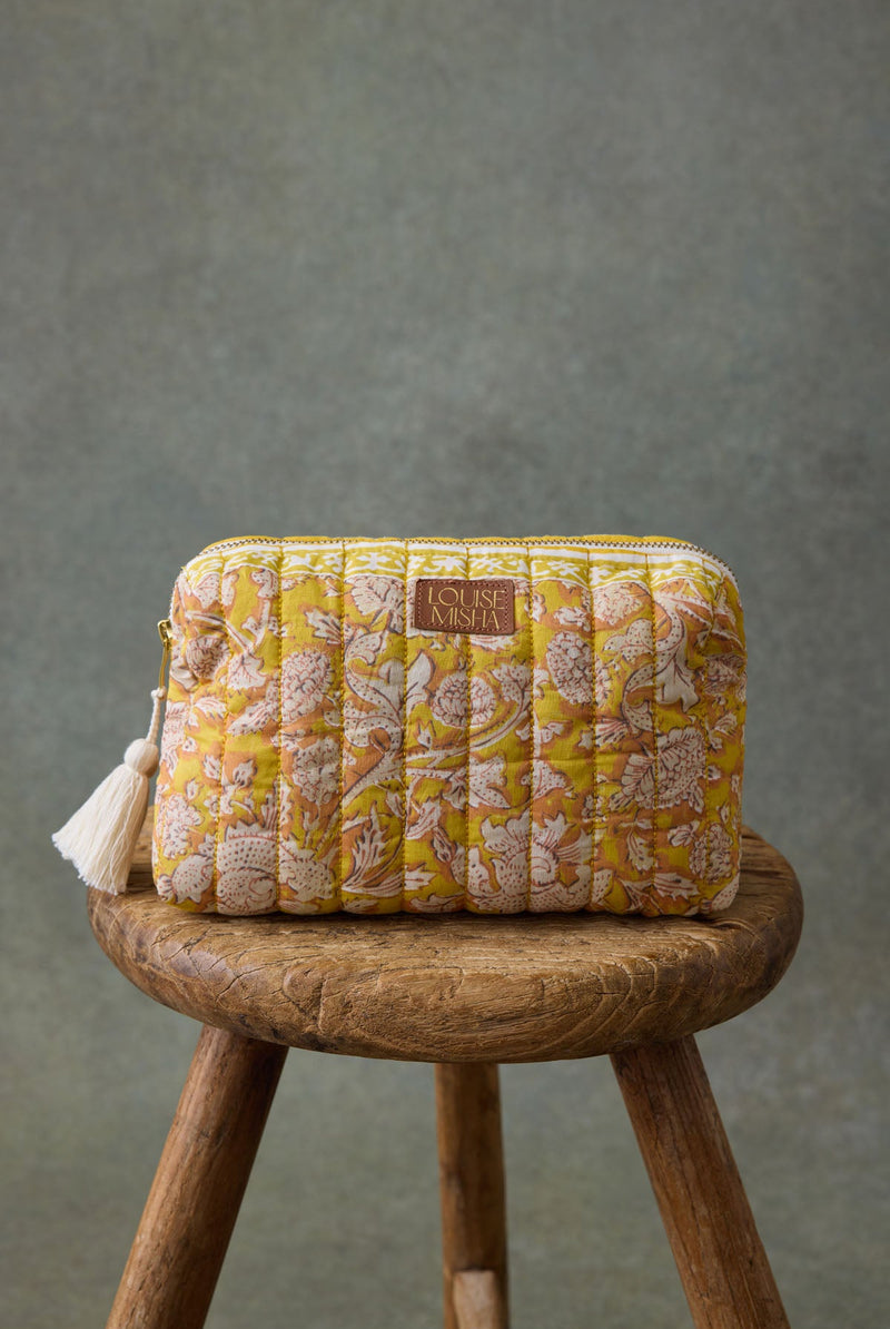 Teiki pouch