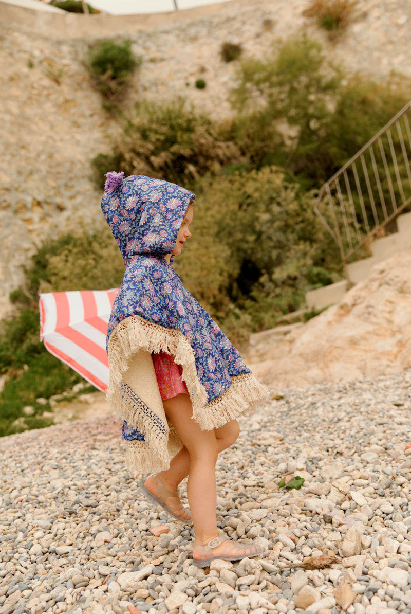 BEACH CAPE MAEL