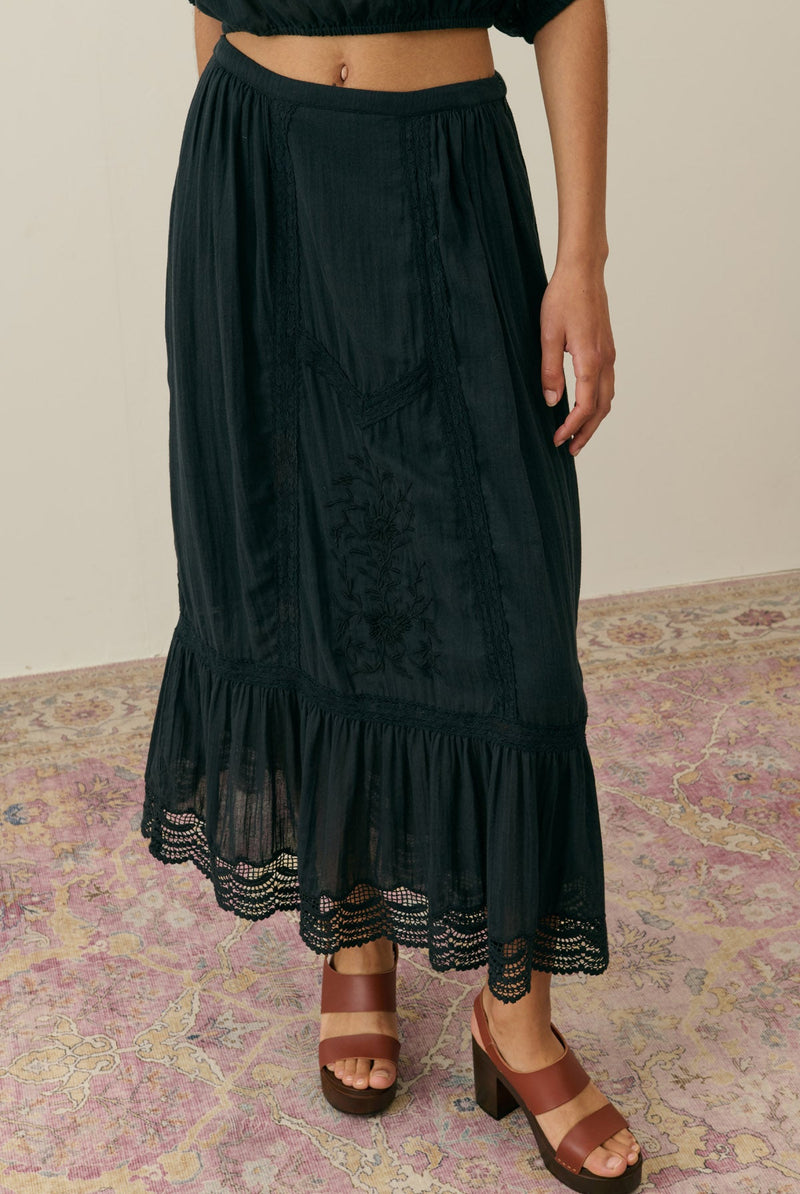 Paula Skirt