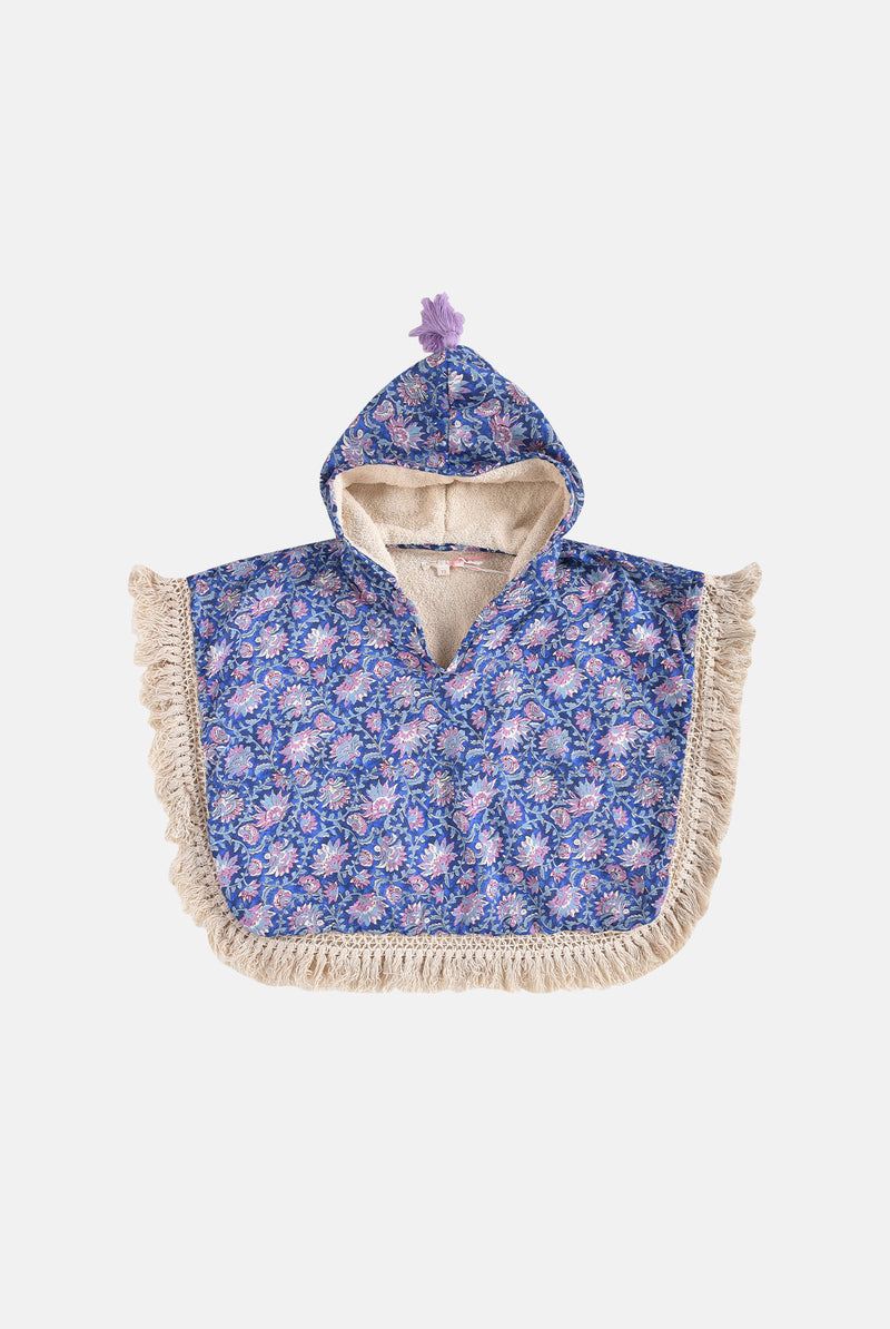 BEACH CAPE MAEL