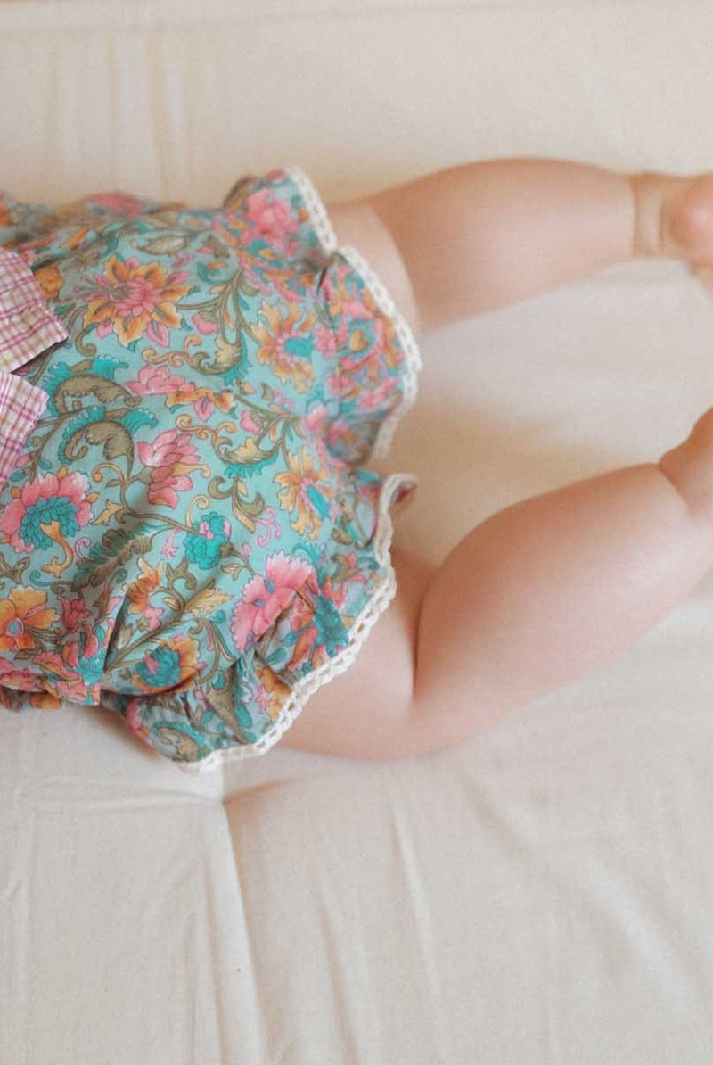 Vallaloid Shorts