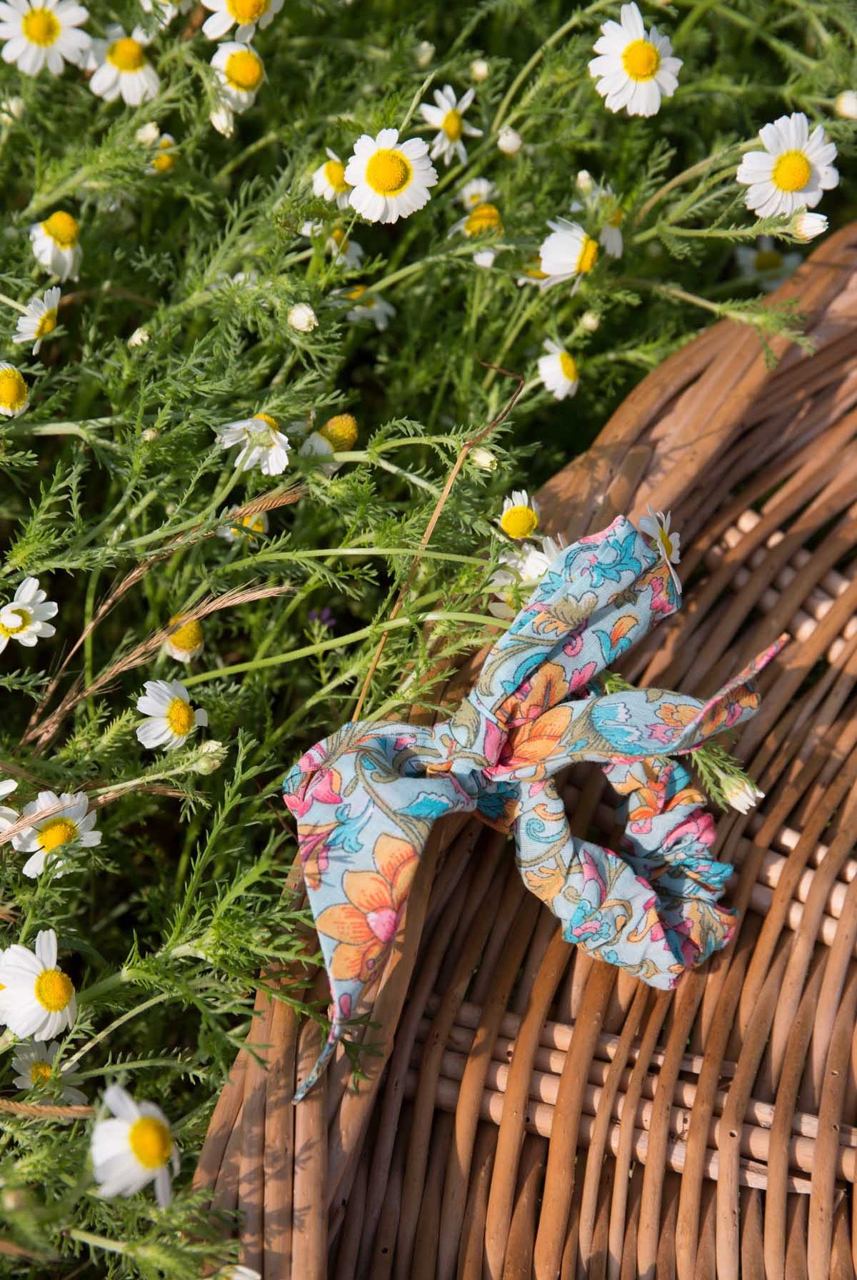 Akimmi Scrunchie