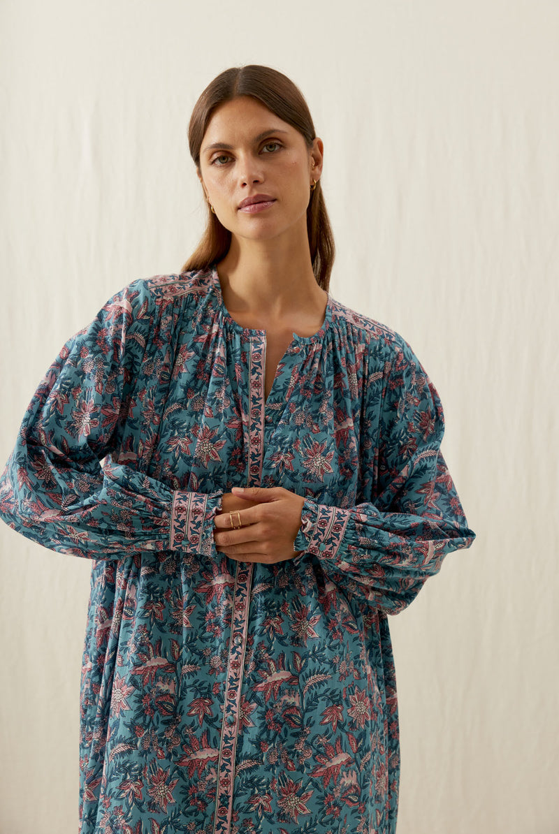 Robe Deepali