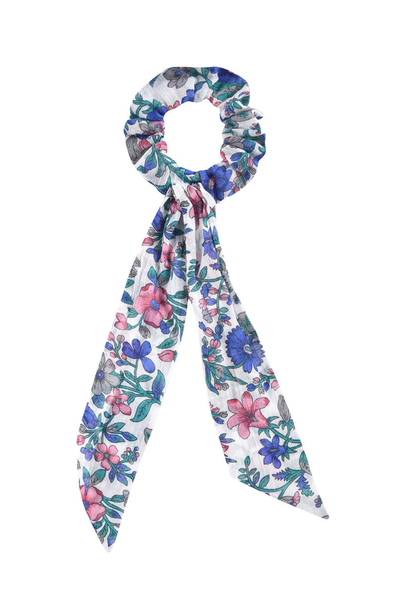Akimmi Scrunchie