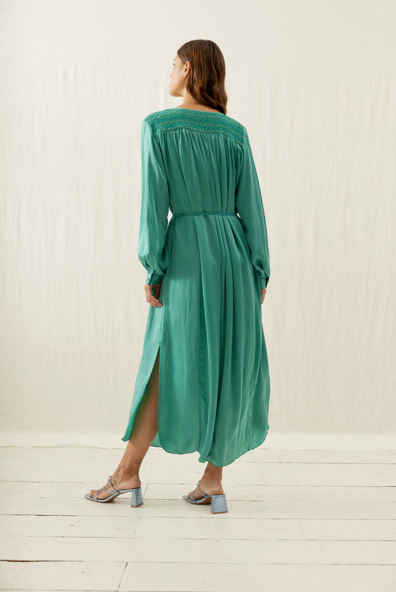 Robe Djina