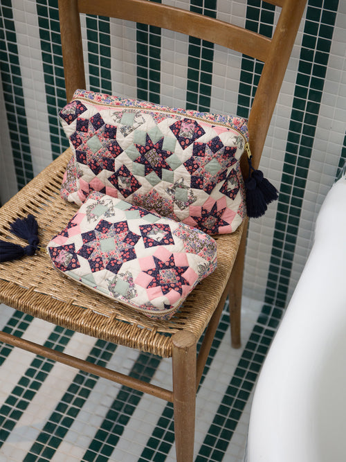 Home Pouch Teiki Smallstar-Blush Flow