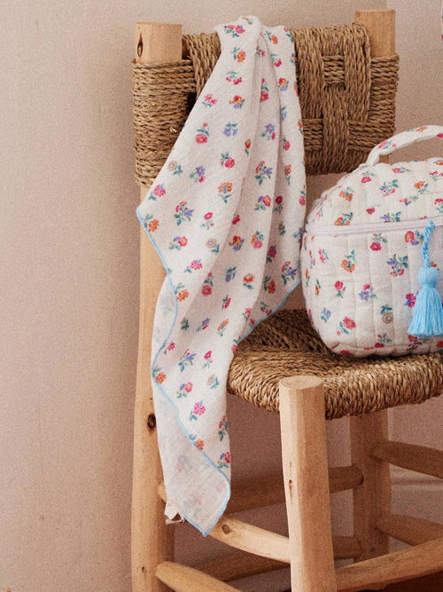 Home Swaddle Angel White Felicita Flow