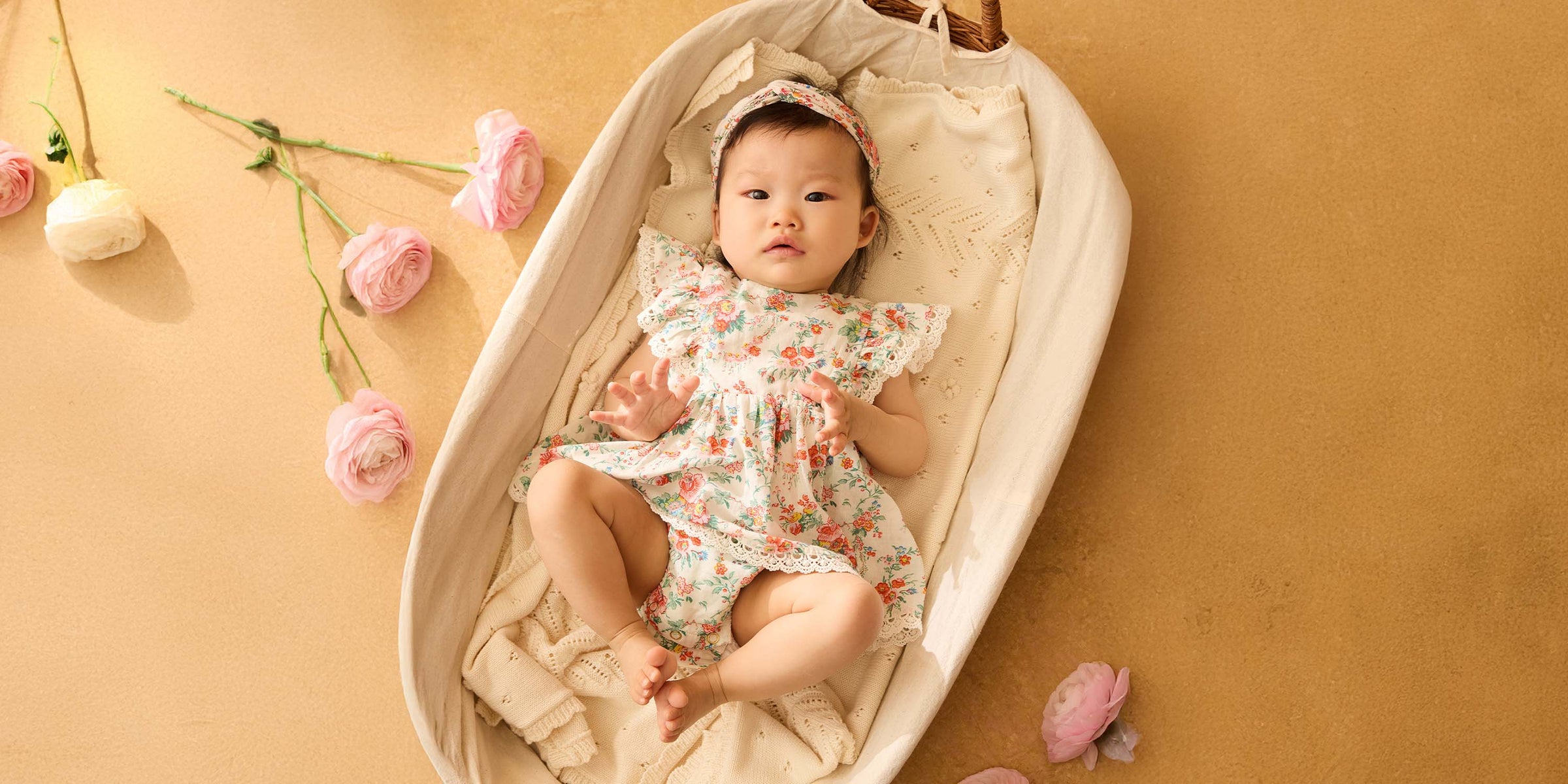 LE VESTIAIRE BÉBÉ