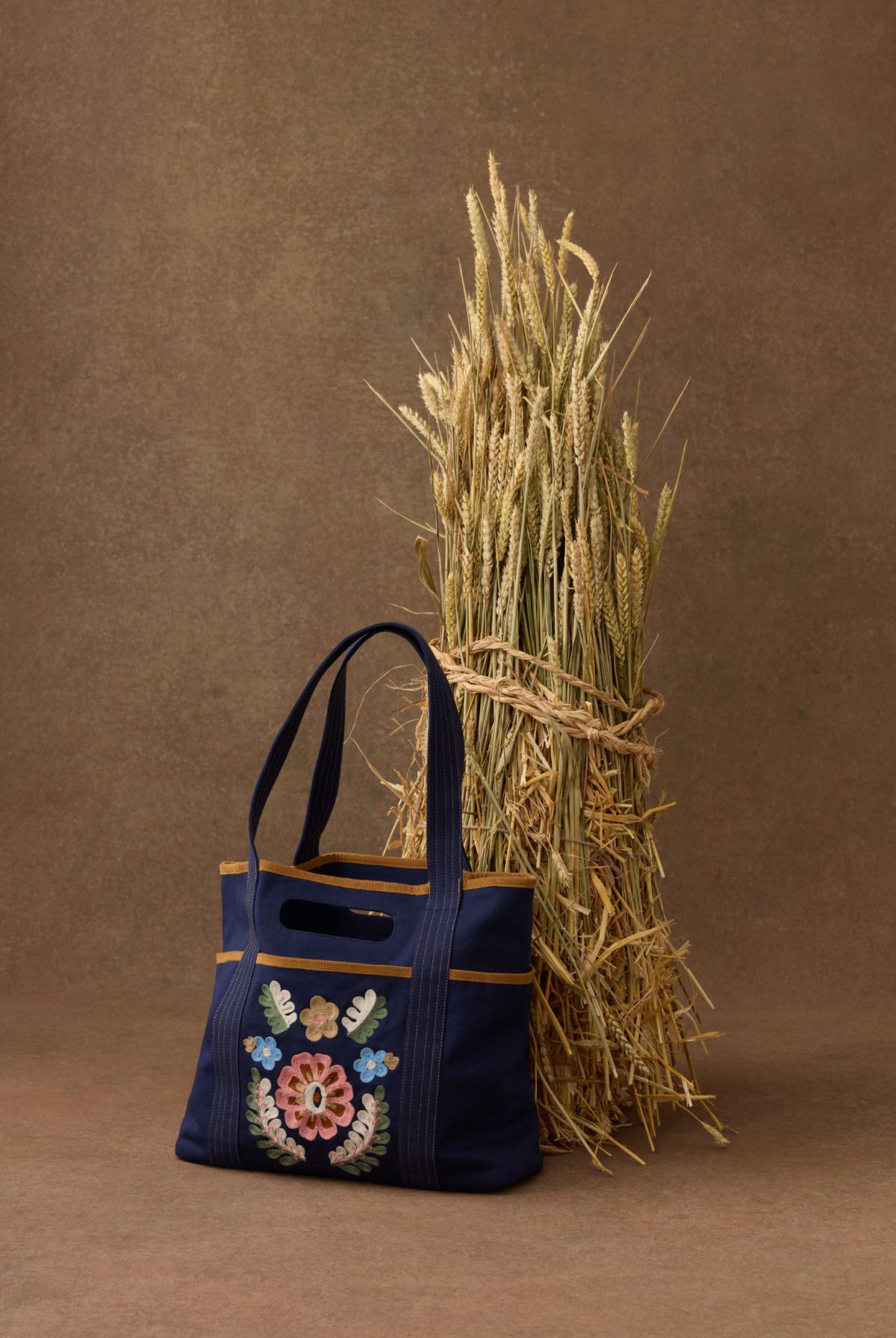 OMID TOTE BAG