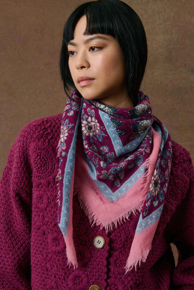 Mekness Scarf