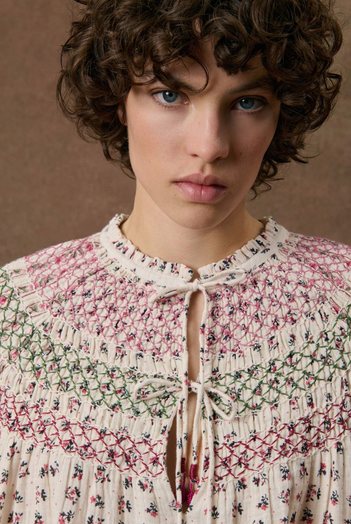 Blouse Pal