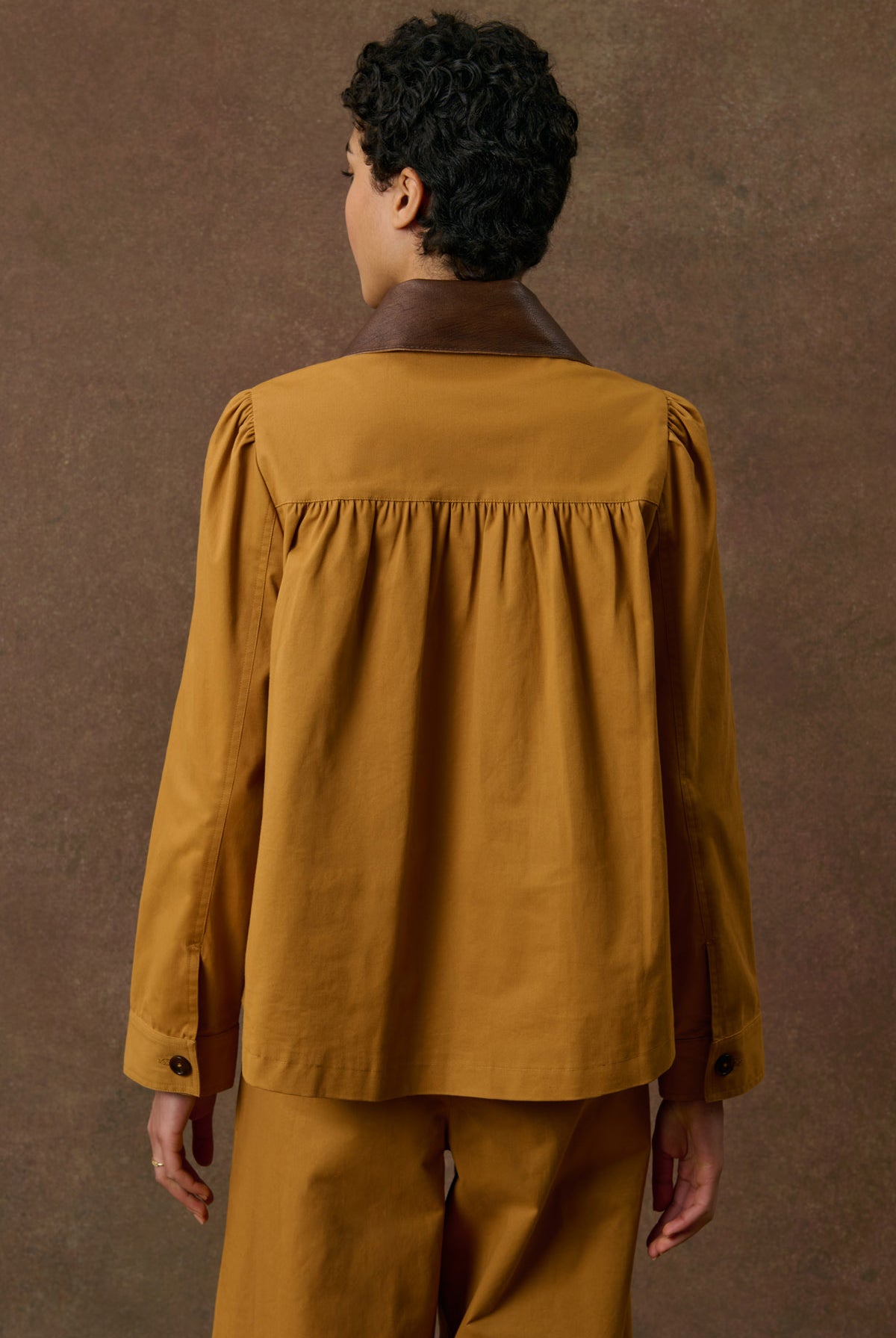 Veste Tekiala