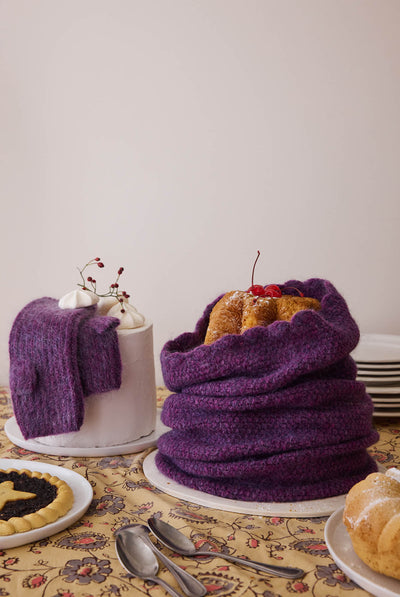 Holiday Gift Set: Purple Mittens + Collar