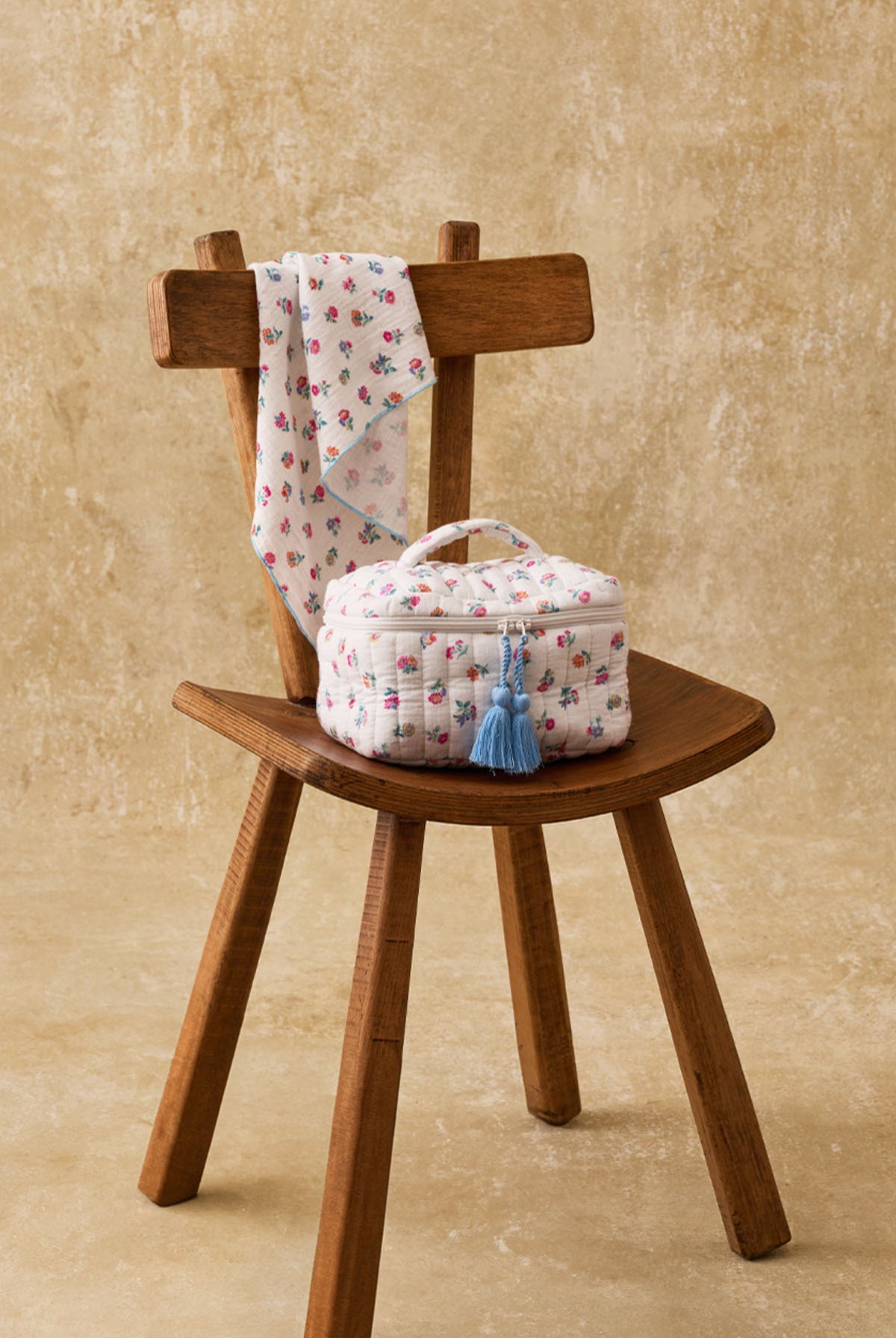 LE PETIT TROUSSEAU DE NAISSANCE